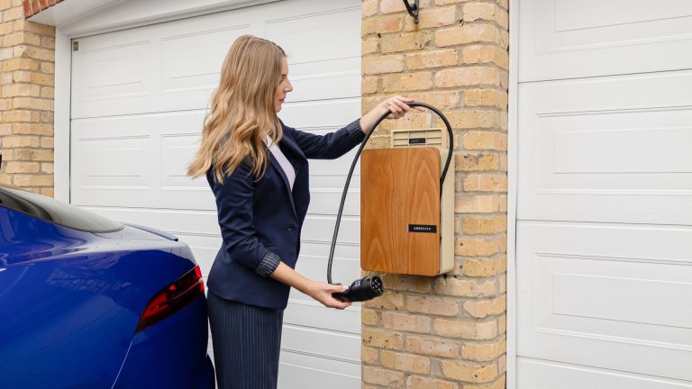 Bien choisir son câble de recharge à domicile pour voiture électrique
